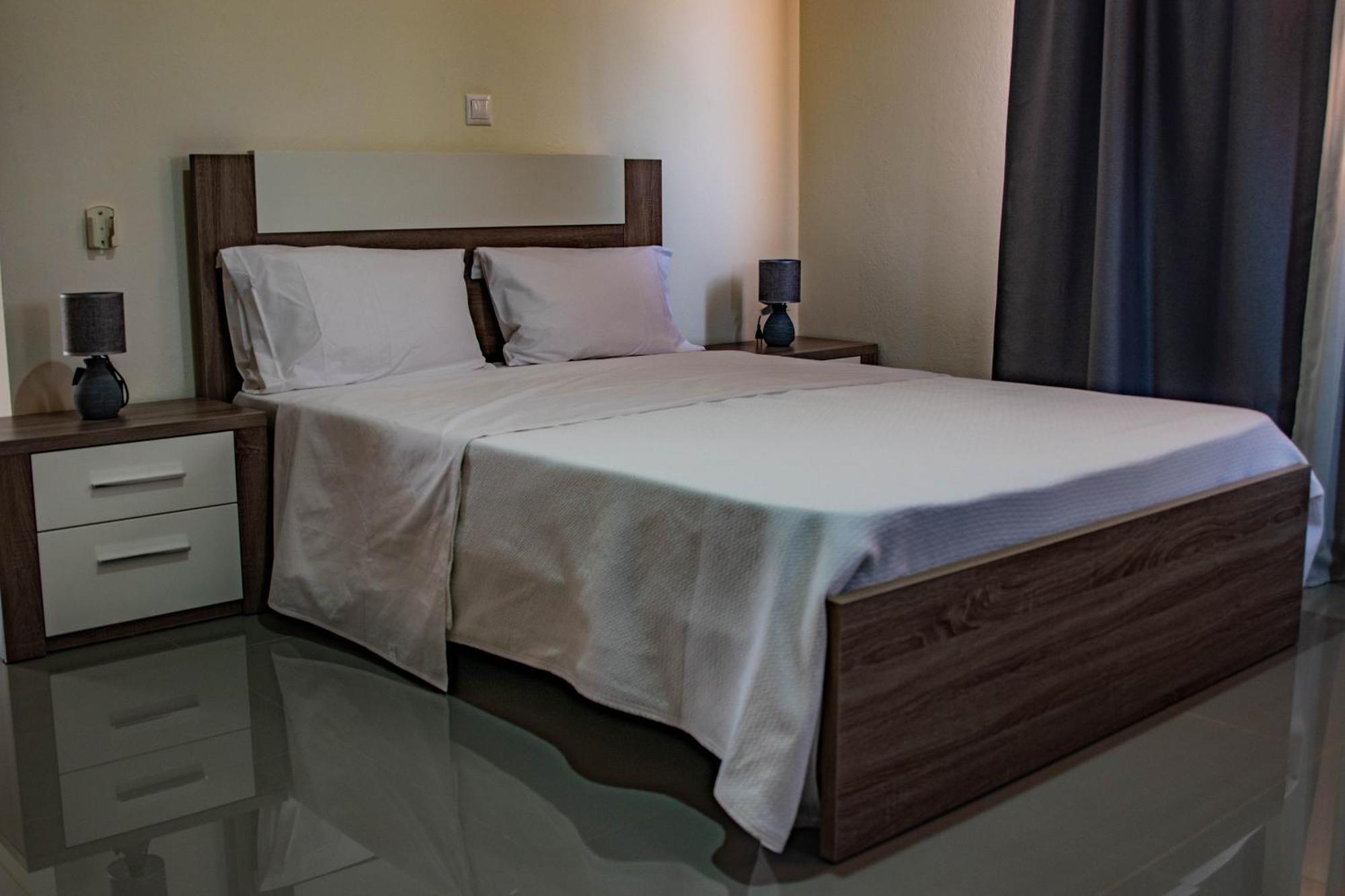 Hotel Vitoria Sao Tome Exteriör bild