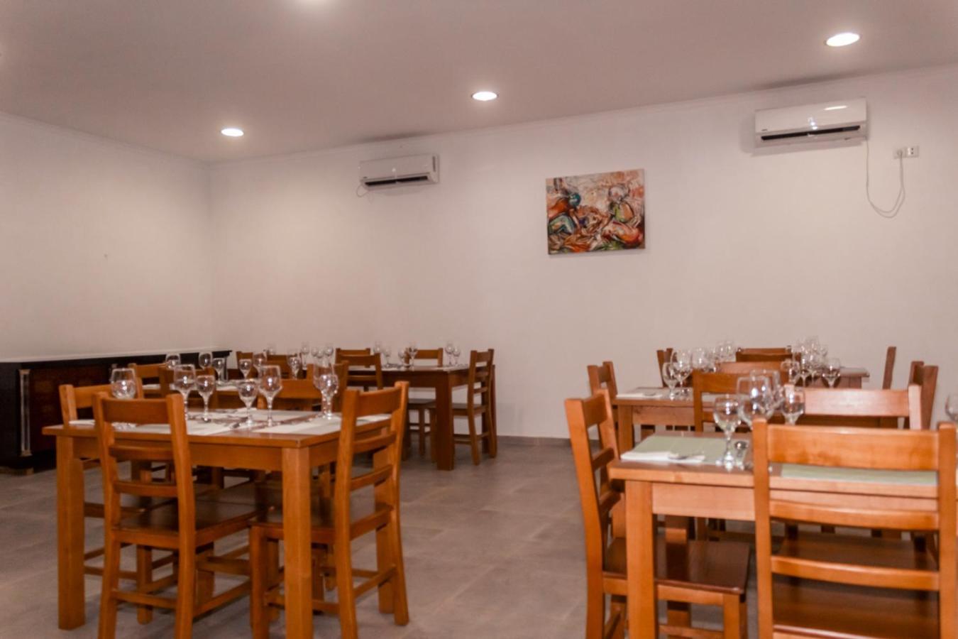 Hotel Vitoria Sao Tome Exteriör bild