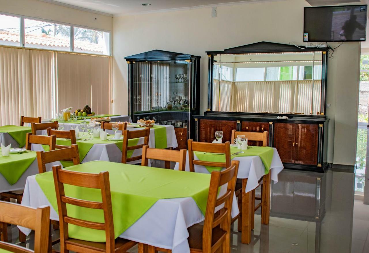 Hotel Vitoria Sao Tome Exteriör bild